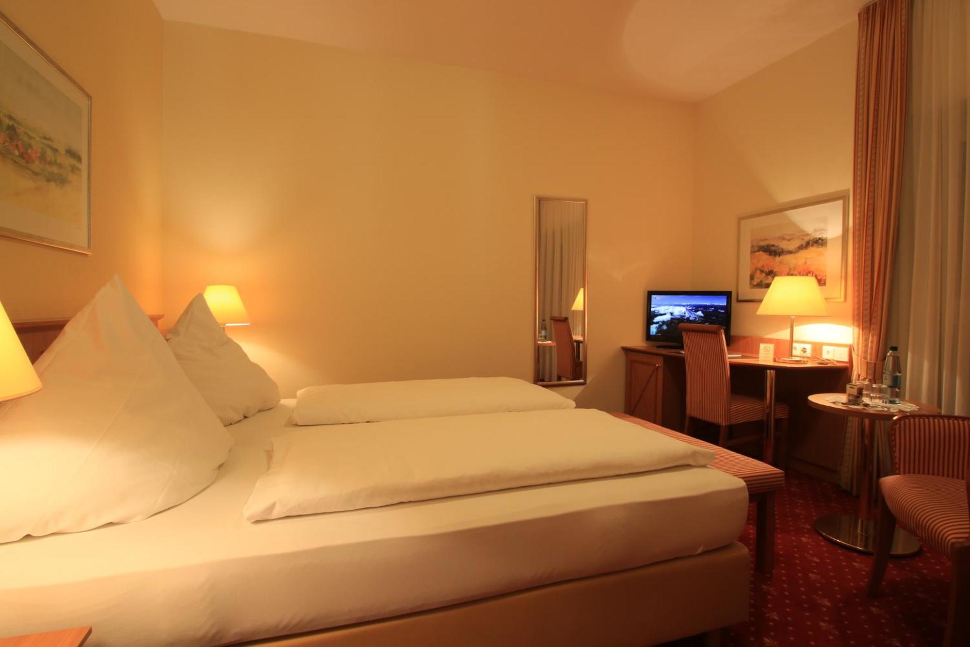 Alexa Hotel 3*