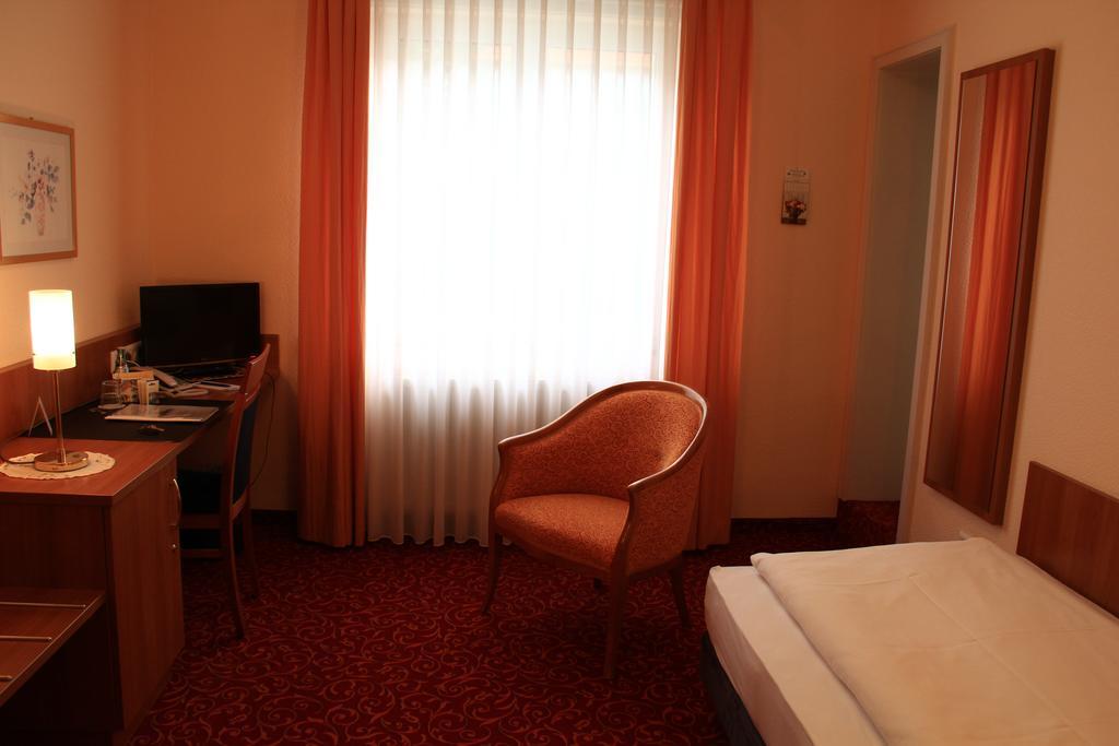 Hotel Alexa 3*